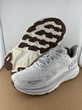 Hoka Clifton 9 Women's Size 11 B White Nimbus Cloud Running Shoes 1127896 NCWT